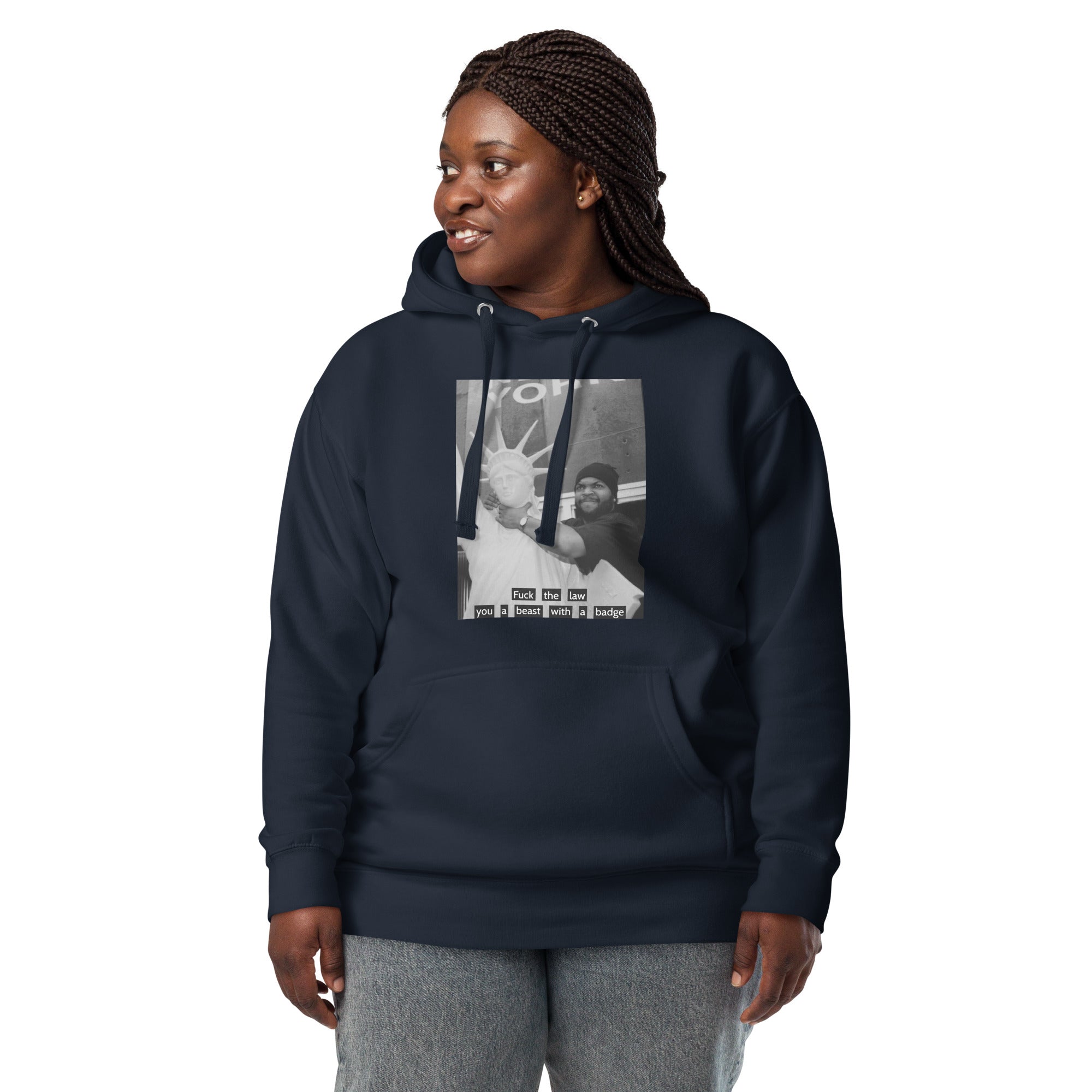 Ice Cube Unisex Premium Baumwoll-Hoodie – Scheiß auf das Gesetz, du bist ein Tier mit Abzeichen