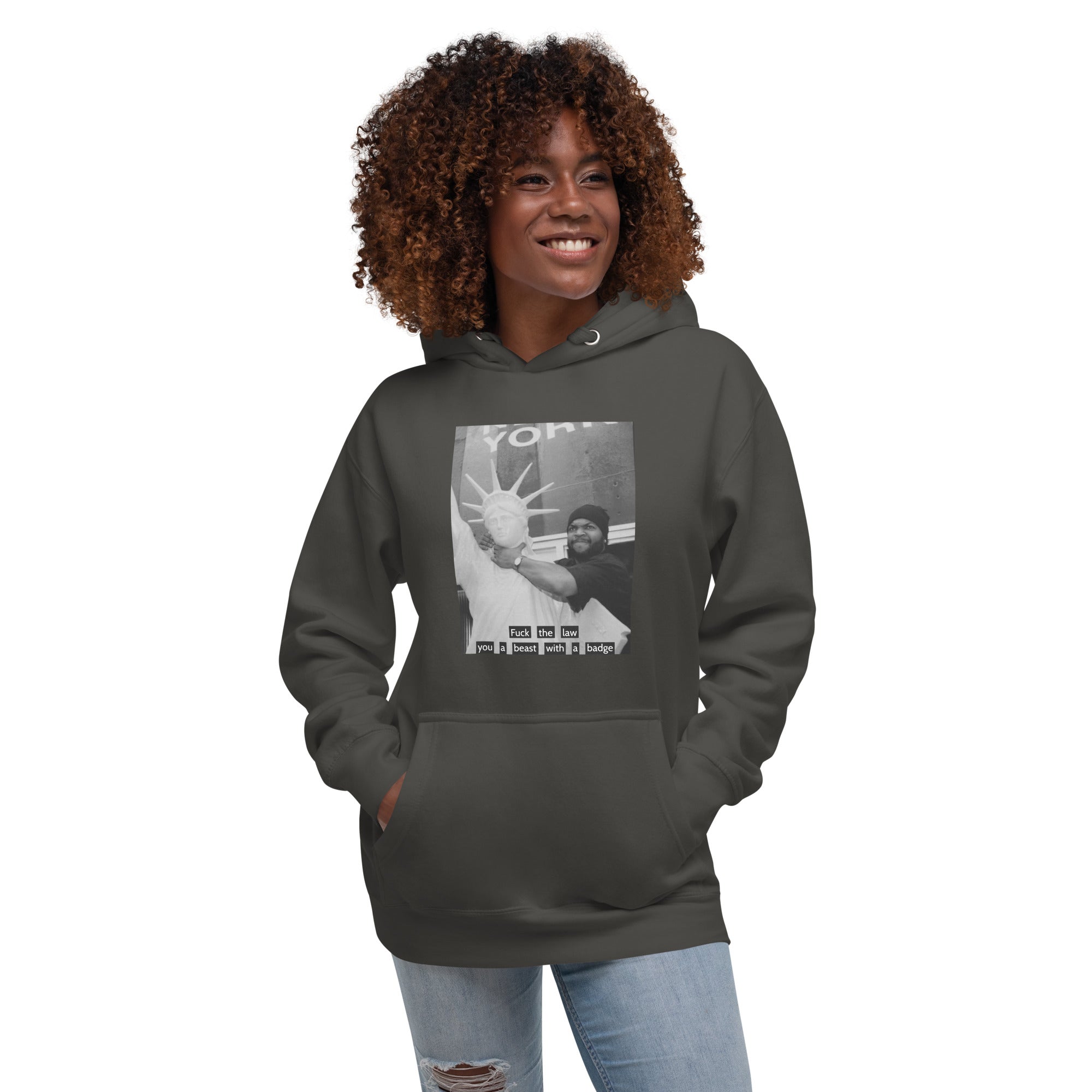 Ice Cube Unisex Premium Baumwoll-Hoodie – Scheiß auf das Gesetz, du bist ein Tier mit Abzeichen